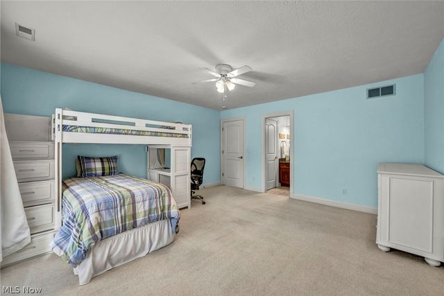 1953 Stone Ridge Drive, Hinckley, OH 44233