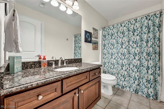 1953 Stone Ridge Drive, Hinckley, OH 44233
