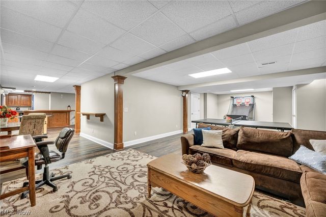 1953 Stone Ridge Drive, Hinckley, OH 44233