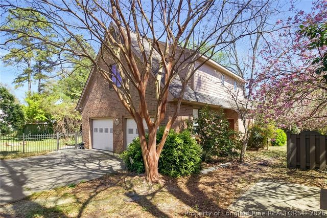 1844 Morganton Road, Fayetteville, NC 28305