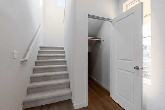 4935 Abbi Ct, Keyes, CA 95328