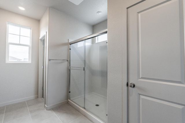 4935 Abbi Ct, Keyes, CA 95328