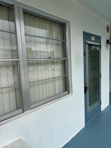 125 Westbury Circle G, Deerfield Beach, FL 33442