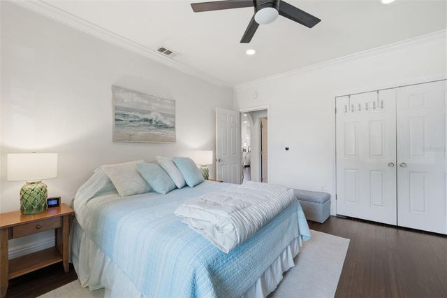 2237 14TH AVENUE N, St Petersburg, FL 33713