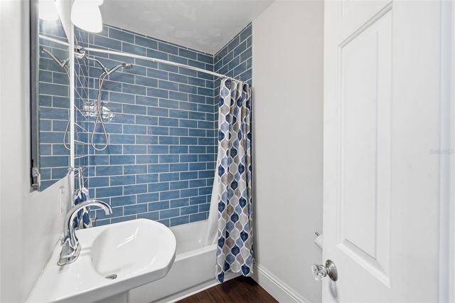 2237 14TH AVENUE N, St Petersburg, FL 33713