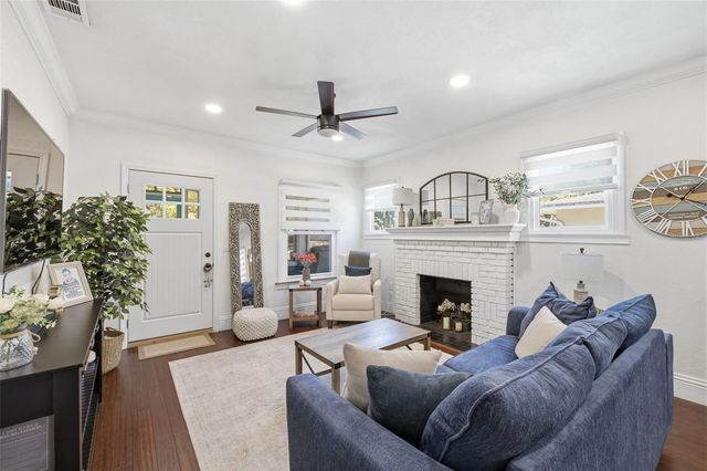 2237 14TH AVENUE N, St Petersburg, FL 33713