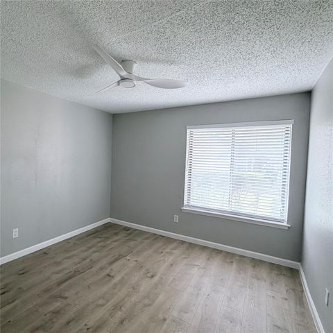 7202 S Dairy Ashford Road, Houston, TX 77072