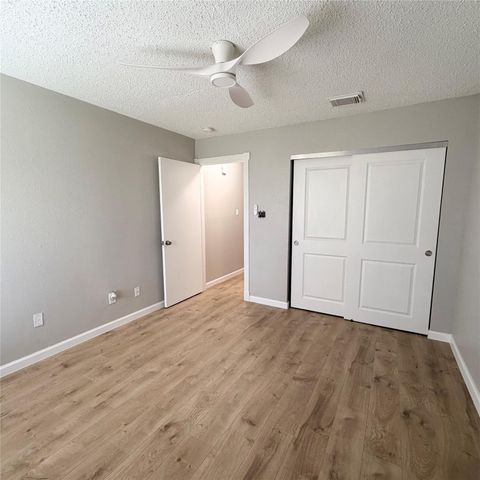 7202 S Dairy Ashford Road, Houston, TX 77072