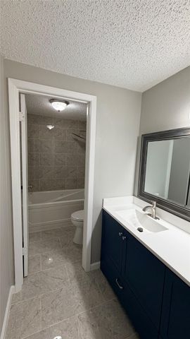 7202 S Dairy Ashford Road, Houston, TX 77072