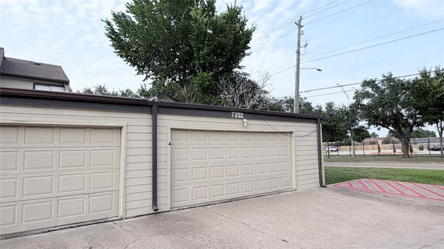7202 S Dairy Ashford Road, Houston, TX 77072