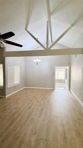 7202 S Dairy Ashford Road, Houston, TX 77072
