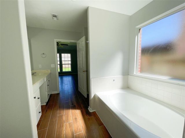 6638 Chantalle Drive, Katy, TX 77449