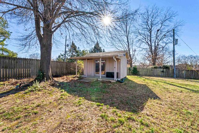 8655 LEAF MANOR CV, Memphis, TN 38018