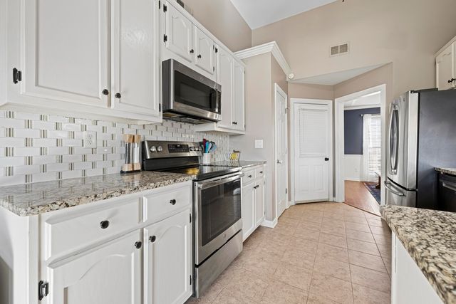 8655 LEAF MANOR CV, Memphis, TN 38018