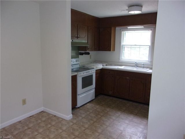 2706 Miriam Court, High Point, NC 27263