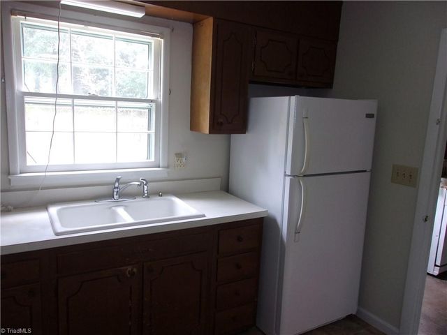 2706 Miriam Court, High Point, NC 27263