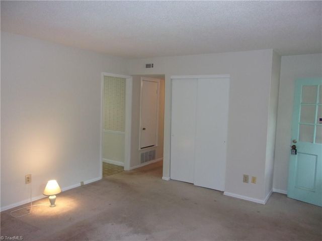 2706 Miriam Court, High Point, NC 27263