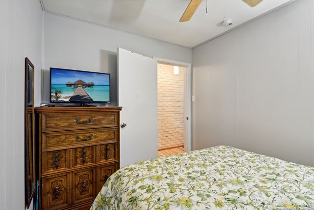 1602 Lone Oak, San Antonio, TX 78220