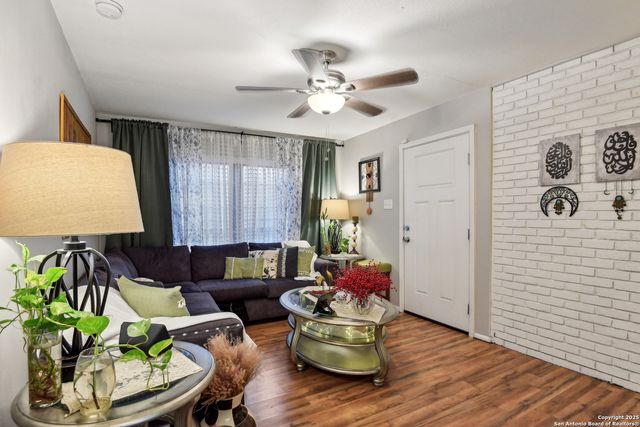 1602 Lone Oak, San Antonio, TX 78220