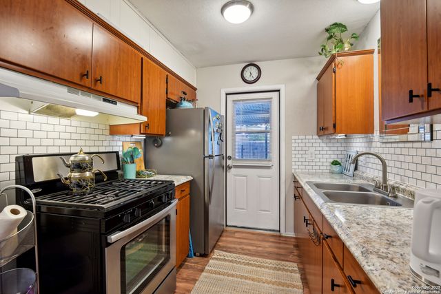 1602 Lone Oak, San Antonio, TX 78220