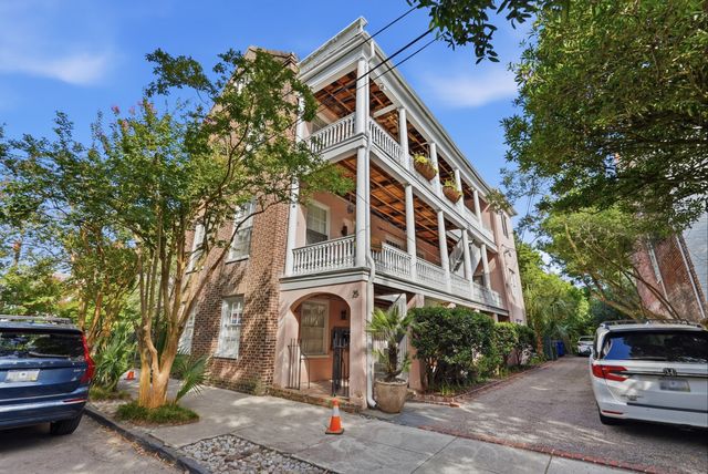 25 Montagu Street Apt C, Charleston, SC 29401
