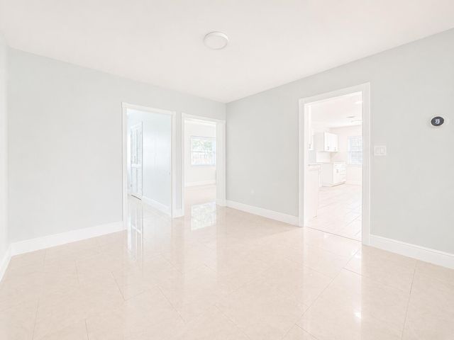 1200 NW 76th Avenue, Hollywood, FL 33024