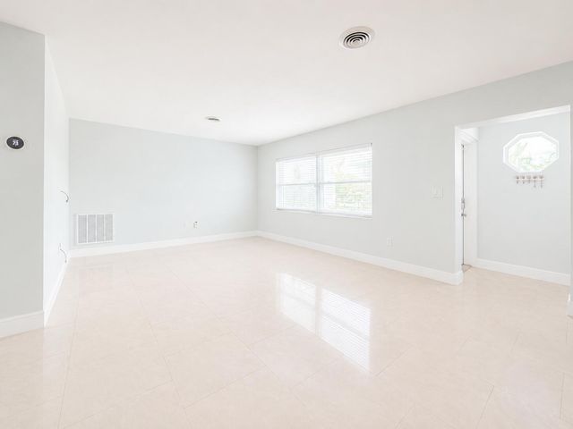 1200 NW 76th Avenue, Hollywood, FL 33024