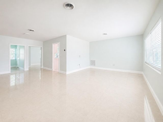 1200 NW 76th Avenue, Hollywood, FL 33024