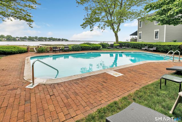 40 Ferry Court 40, Stratford, CT 06615