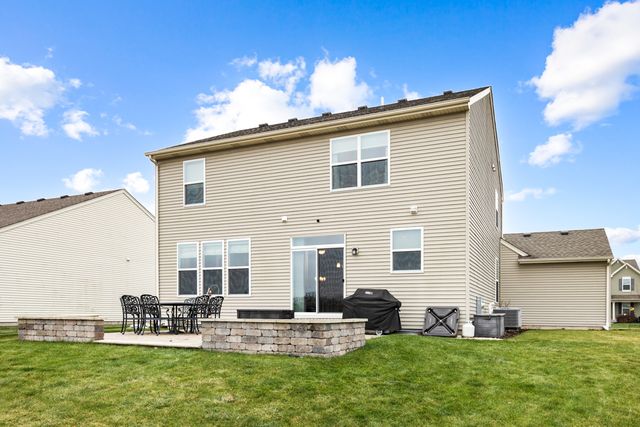 361 Fieldstone Drive, Woodstock, IL 60098