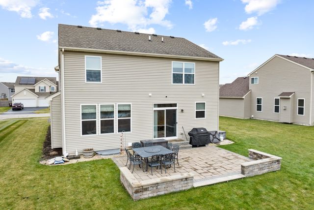 361 Fieldstone Drive, Woodstock, IL 60098