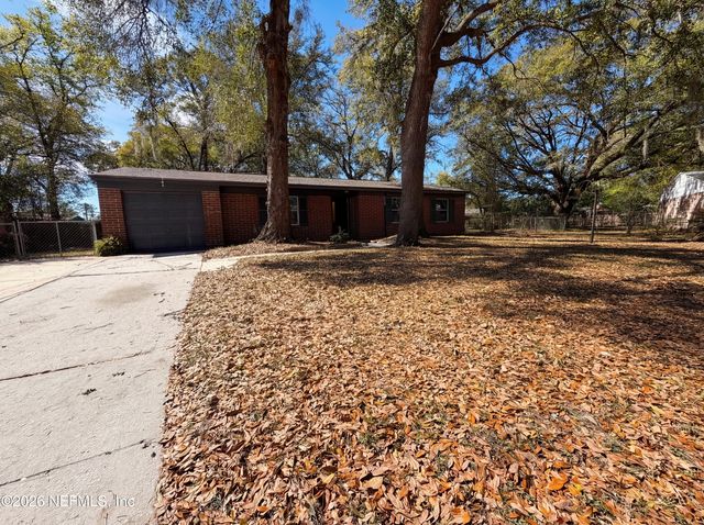 4240 KEY VEGA Court, Jacksonville, FL 32218