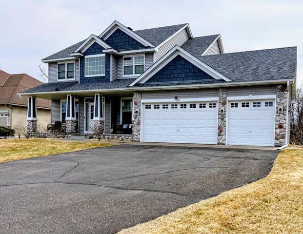 10545 Noble Circle N, Brooklyn Park, MN 55443