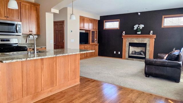 10545 Noble Circle N, Brooklyn Park, MN 55443