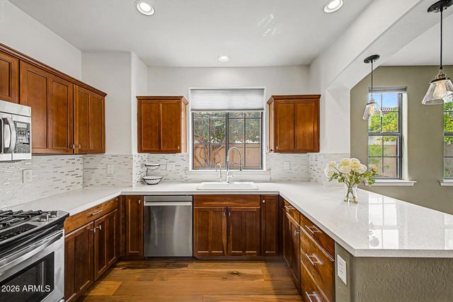 2310 W SLEEPY RANCH Road, Phoenix, AZ 85085