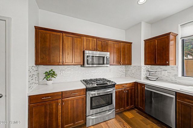 2310 W SLEEPY RANCH Road, Phoenix, AZ 85085