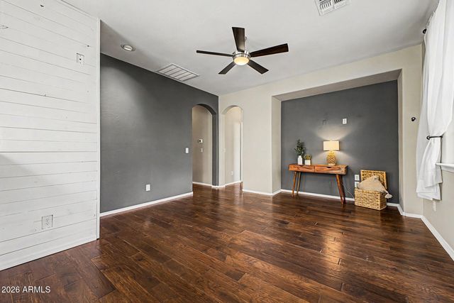 2310 W SLEEPY RANCH Road, Phoenix, AZ 85085