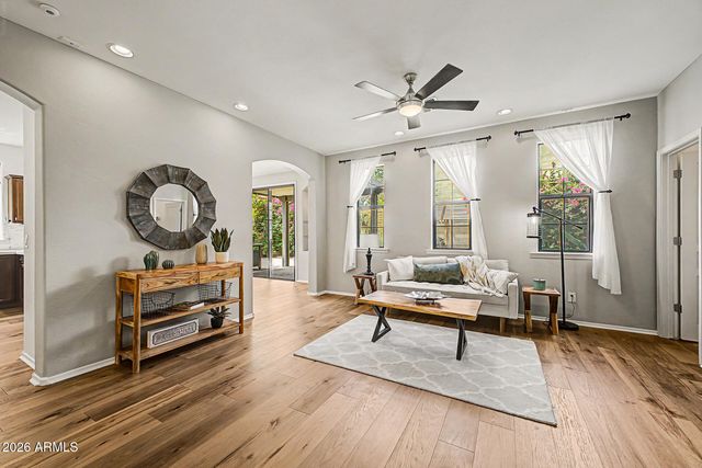 2310 W SLEEPY RANCH Road, Phoenix, AZ 85085