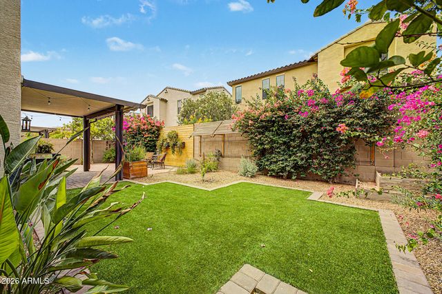 2310 W SLEEPY RANCH Road, Phoenix, AZ 85085