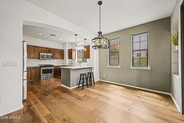 2310 W SLEEPY RANCH Road, Phoenix, AZ 85085