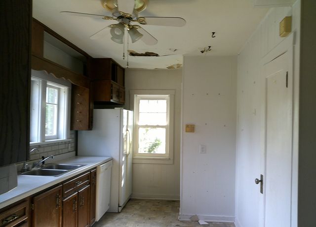 365 S Taylor Avenue, Decatur, IL 62522