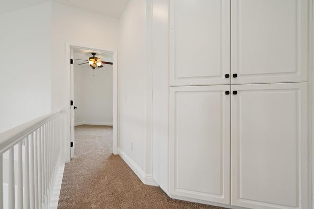 209 Oriole Ln, Lodi, CA 95240