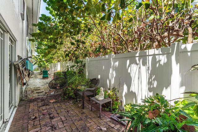 5505 N Ocean Boulevard 3-106, Ocean Ridge, FL 33435