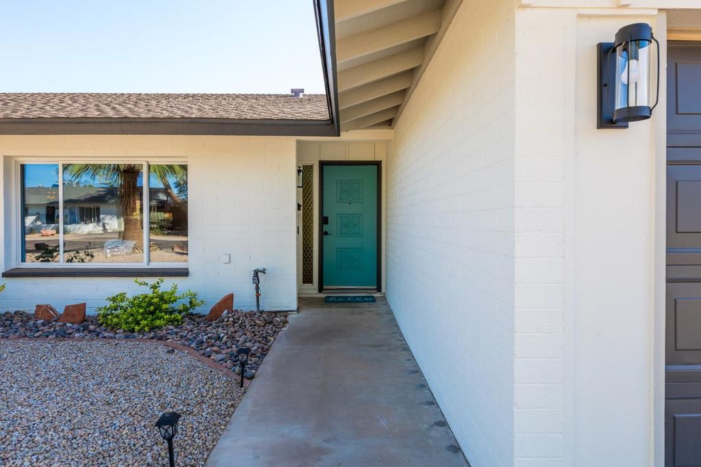 8307 E ARLINGTON Road, Scottsdale, AZ 85250 — photo 4