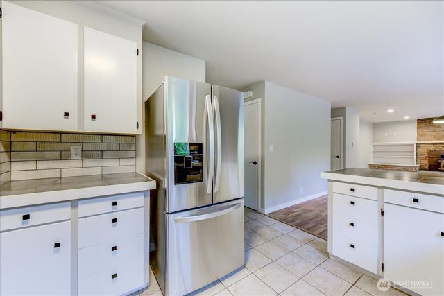 18115 185th Avenue NE, Woodinville, WA 98072