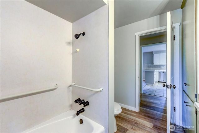18115 185th Avenue NE, Woodinville, WA 98072