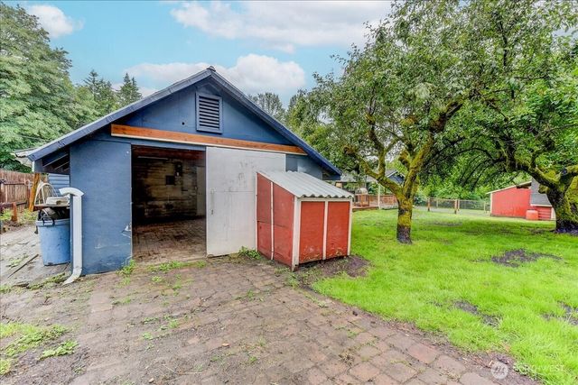 18115 185th Avenue NE, Woodinville, WA 98072