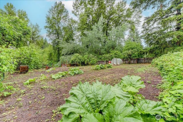 18115 185th Avenue NE, Woodinville, WA 98072