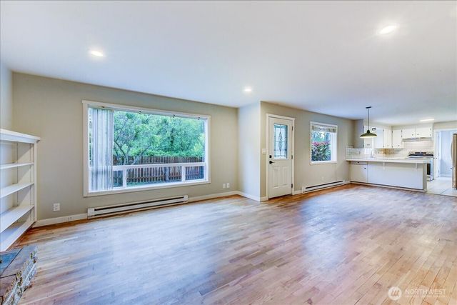 18115 185th Avenue NE, Woodinville, WA 98072