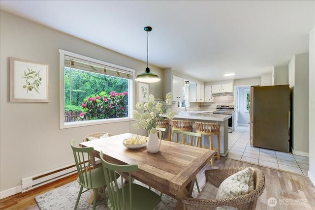 18115 185th Avenue NE, Woodinville, WA 98072